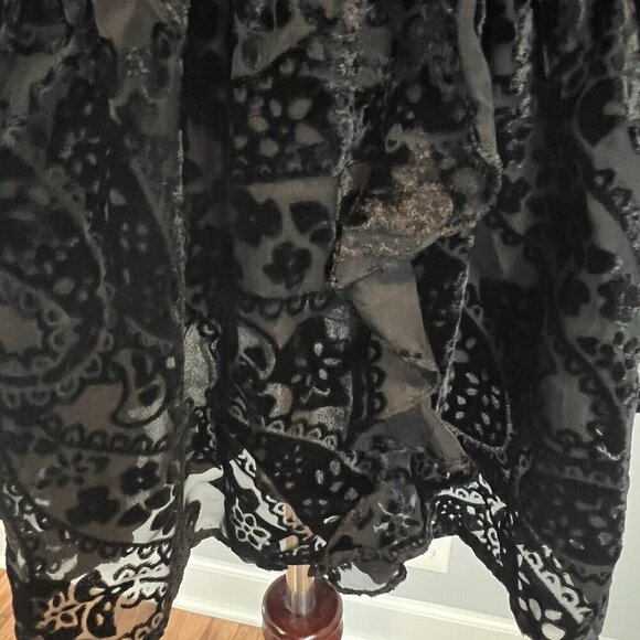 Rococo Sand Black Sade Mini Dress Size Large Velvet Burnout Smocked Bodice NWT - Picture 11 of 16